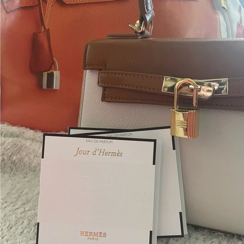 Jour de’ HERMES Perfume 4ml - Picture 3 of 9